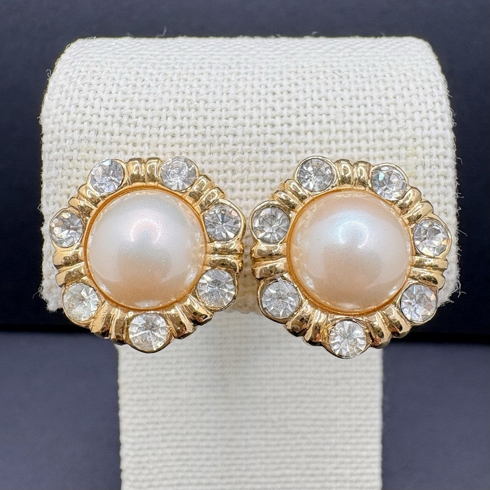 Vintage Crown Trifari Round Faux Pearl Button Rhinestone Halo Clip on Earrings